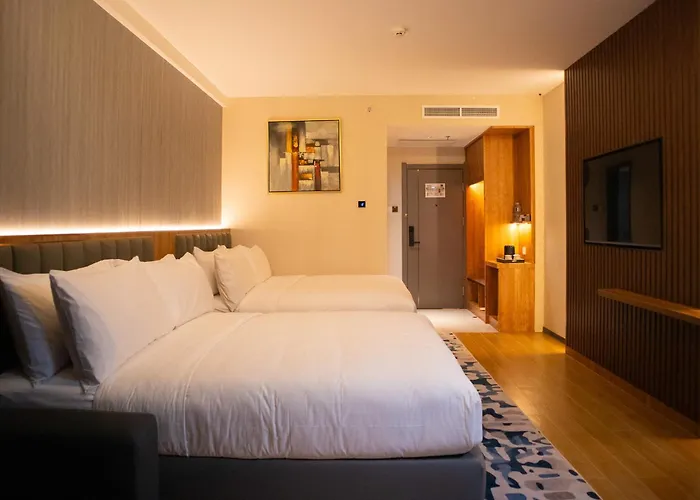 Aglow Hotel Harbor Bay Batam