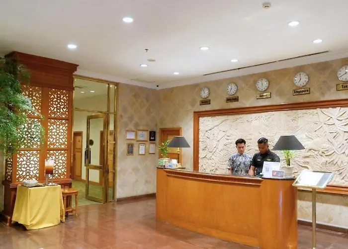 Harmoni Suites Hotel
